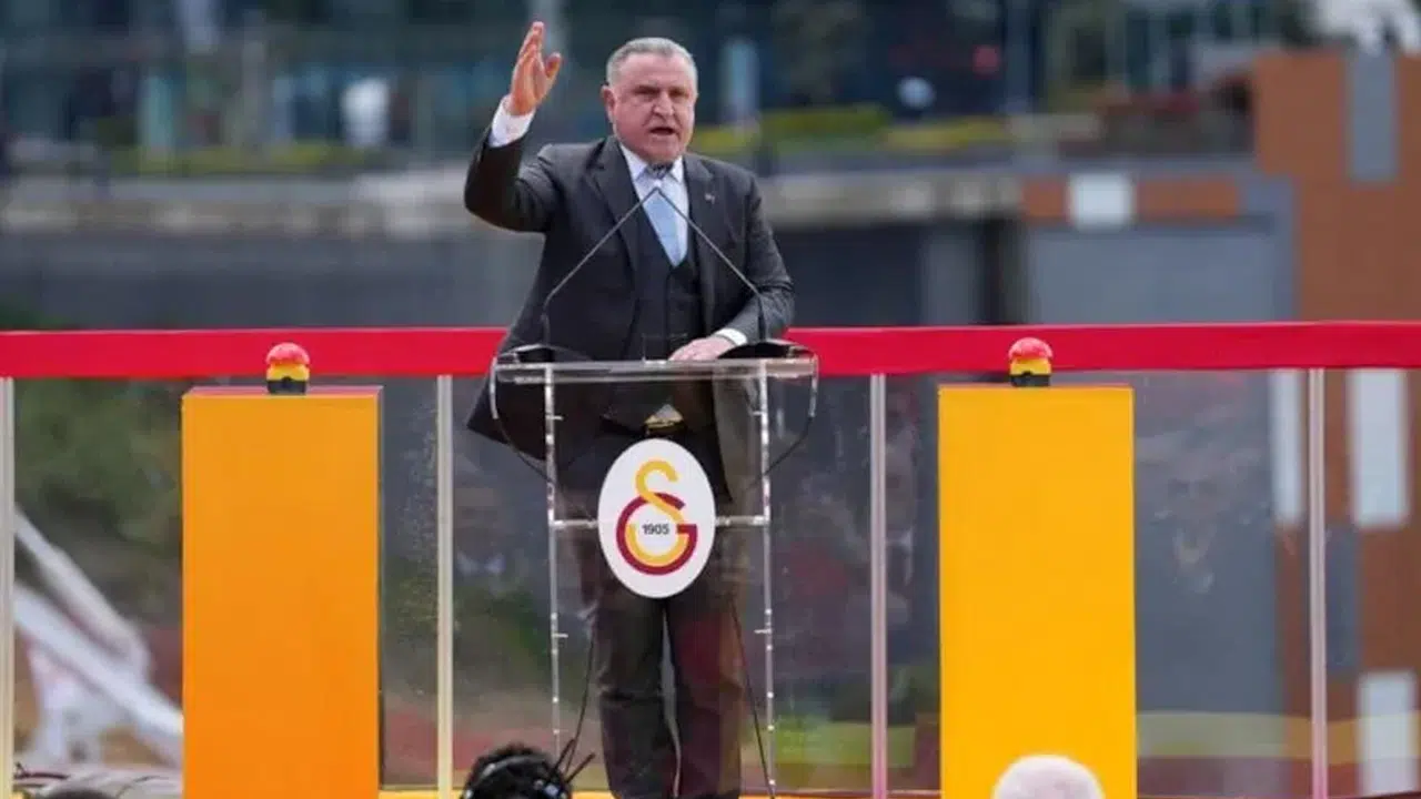 Aslantepe’de tarihi imzalar atıldı: Bakan Bak’tan derbi öncesi flaş 'cimbom' çıkışı!