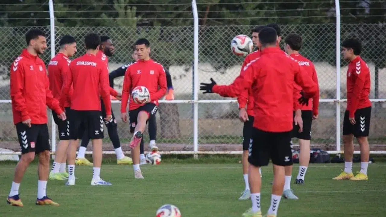 Sivasspor'da Erokspor Alarmı: Taşdemir Galibiyete Kilitlendi!