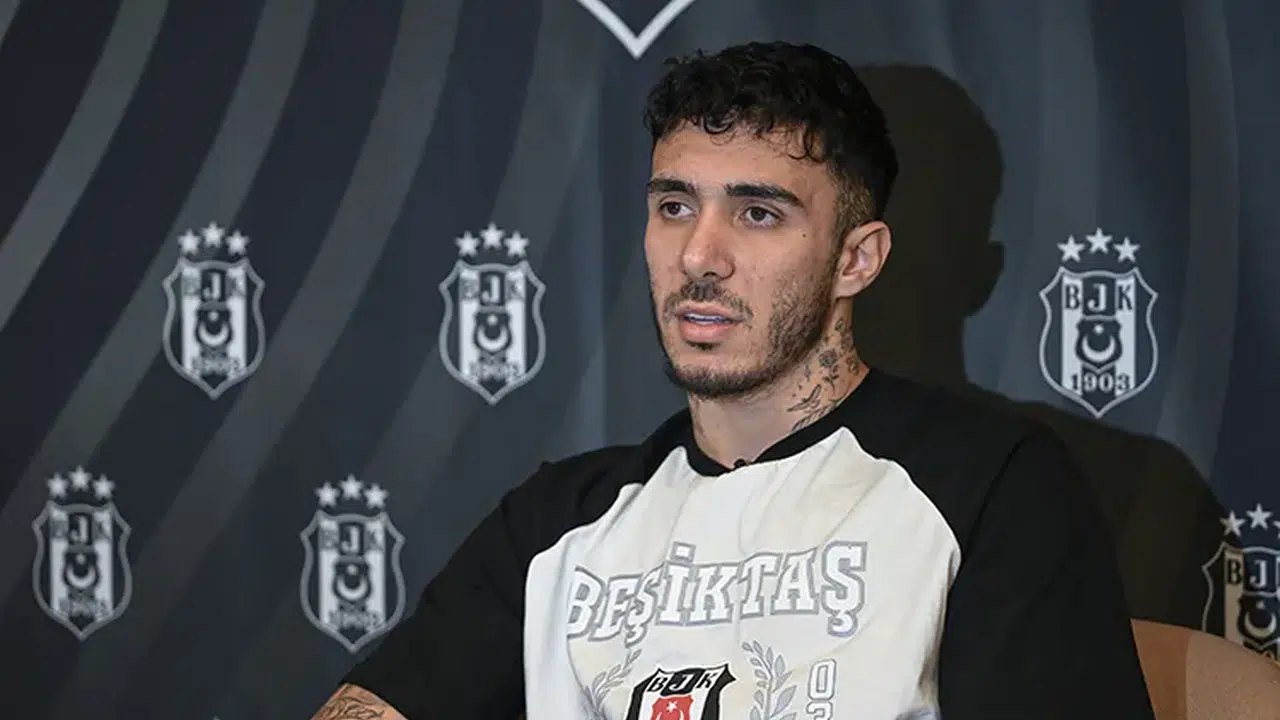 Emirhan Topçu’dan kötü haber: Dev maça saatler kala kadrodan çıkarıldı!
