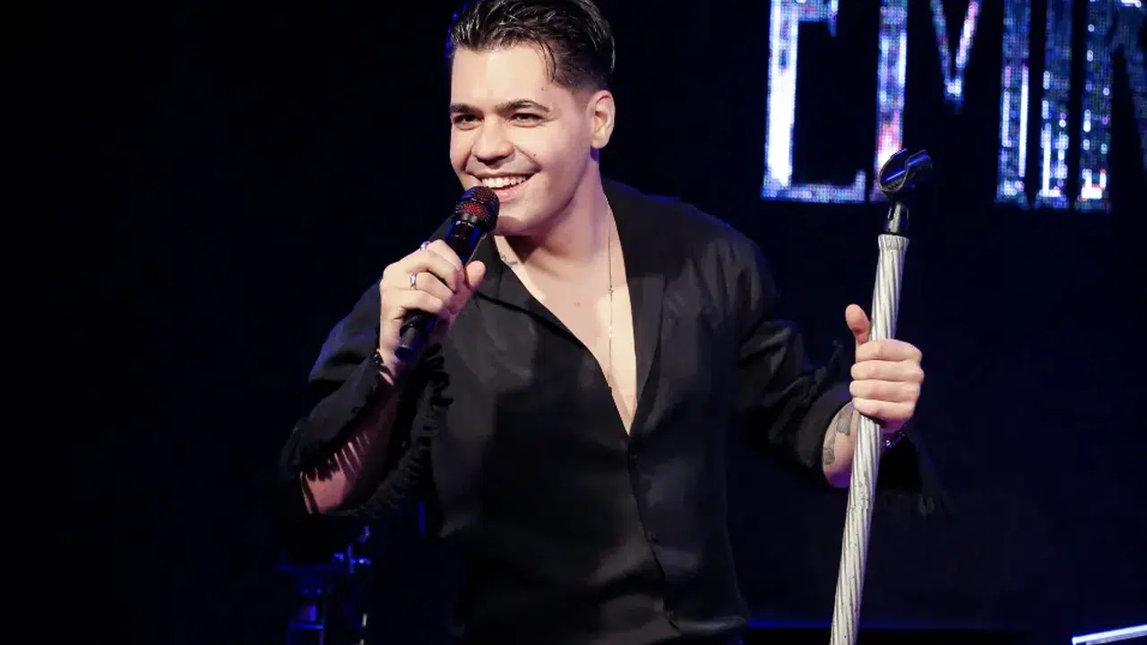 Emir Can İğrek Ankara konserinde babaanneyi kırmadı: Görüntülü şarkı sürprizi