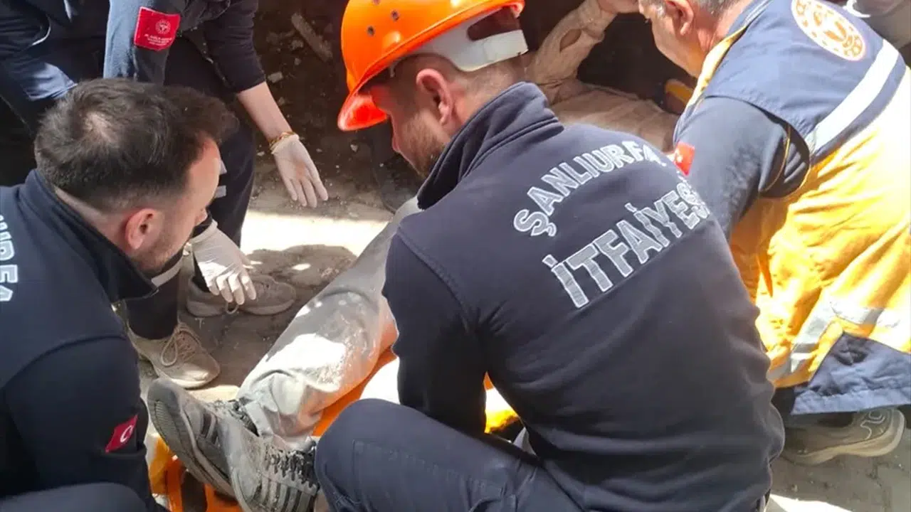 İskele çöktü, o havada kaldı! Şanlıurfa’da korkunç iş kazası