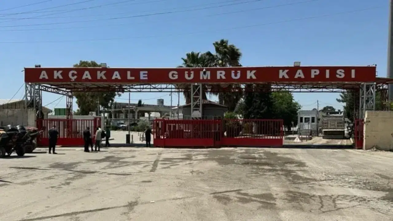 Şanlıurfa’da tarihi karar! Akçakale kapısı 12 yıl sonra pasaportlu geçişlere açıldı