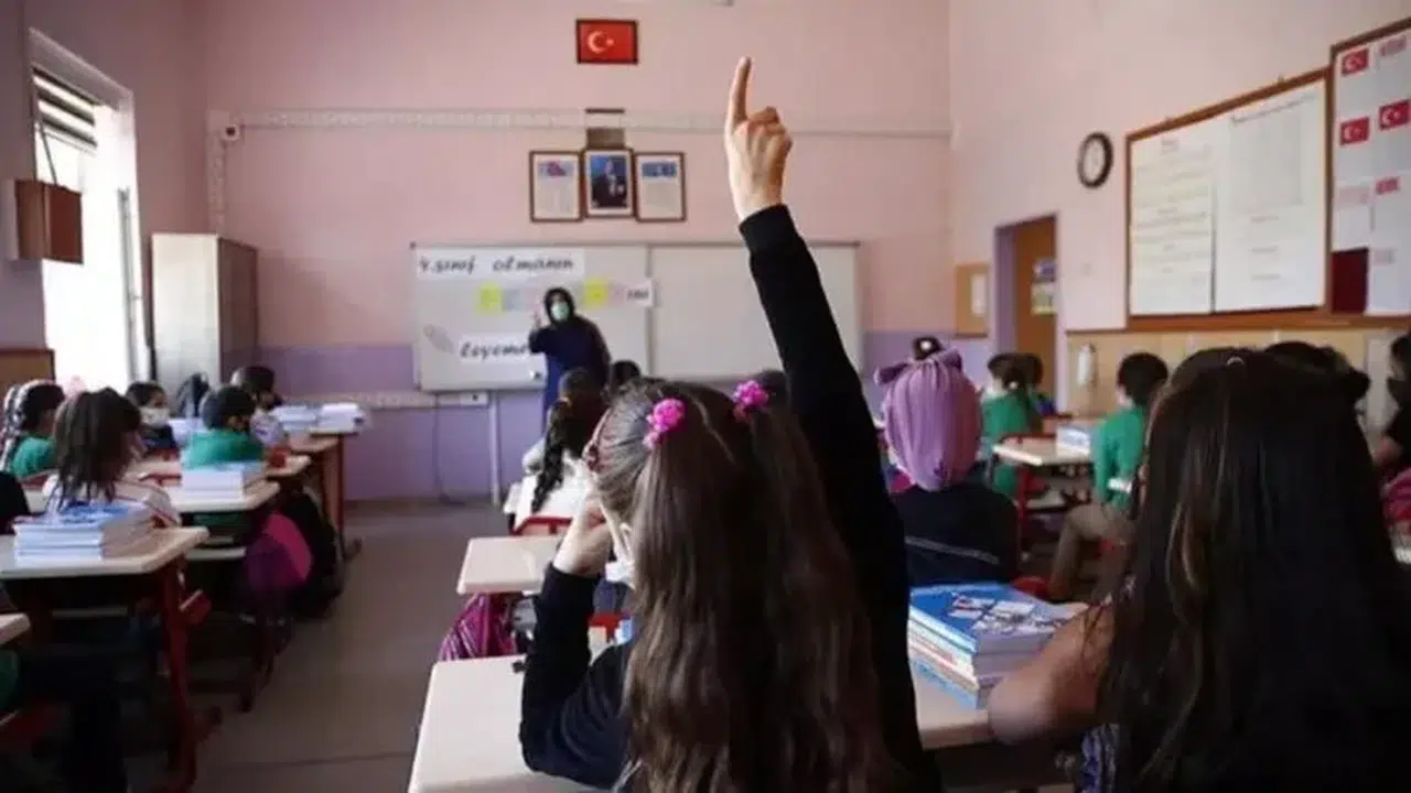 Güneydoğu’da eğitime 'afet' freni! Valiliklerden art arda tatil kararı geldi