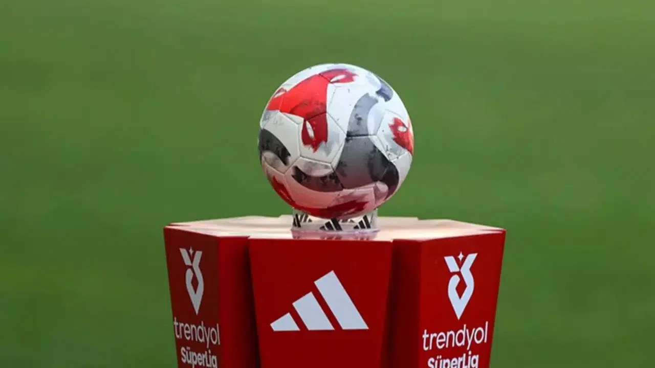 Süper Lig’de zirvede kim var? Güncel puan durumu nasıl, kim düşme hattında?