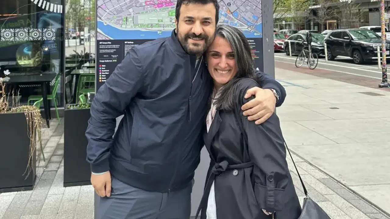 Profesör Canan Dağdeviren’den Hasan Can Kaya’ya MIT daveti
