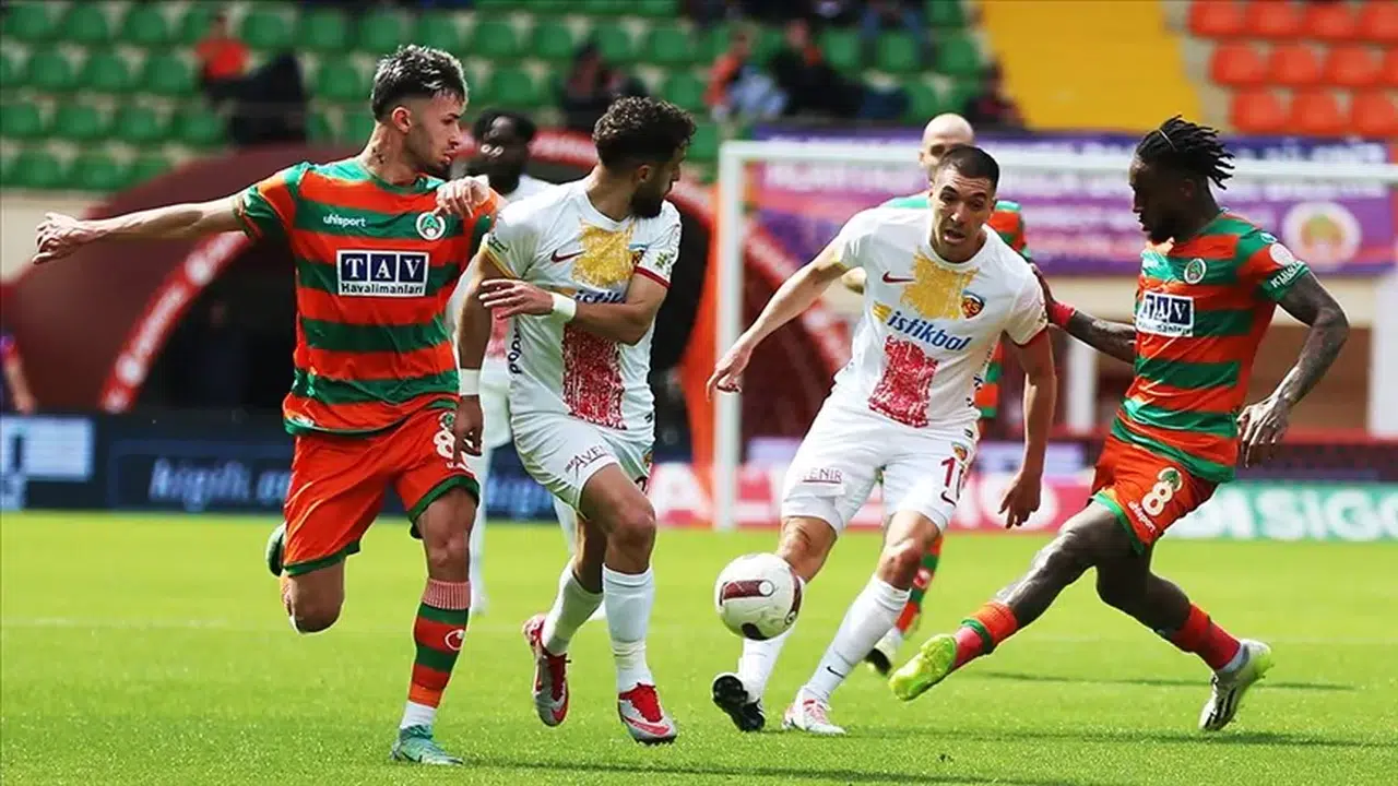 Alanyaspor - Kayserispor maçı saat kaçta, beIN Sports MAX 2’de mi, ilk 11’ler nasıl, eksikler ve cezalılar kimler?