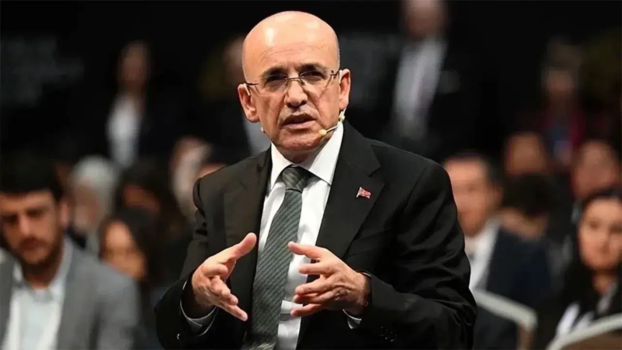 Ekonomide gözler o tarihte: Bakan Şimşek enflasyondaki iyileşme için rakam verdi!