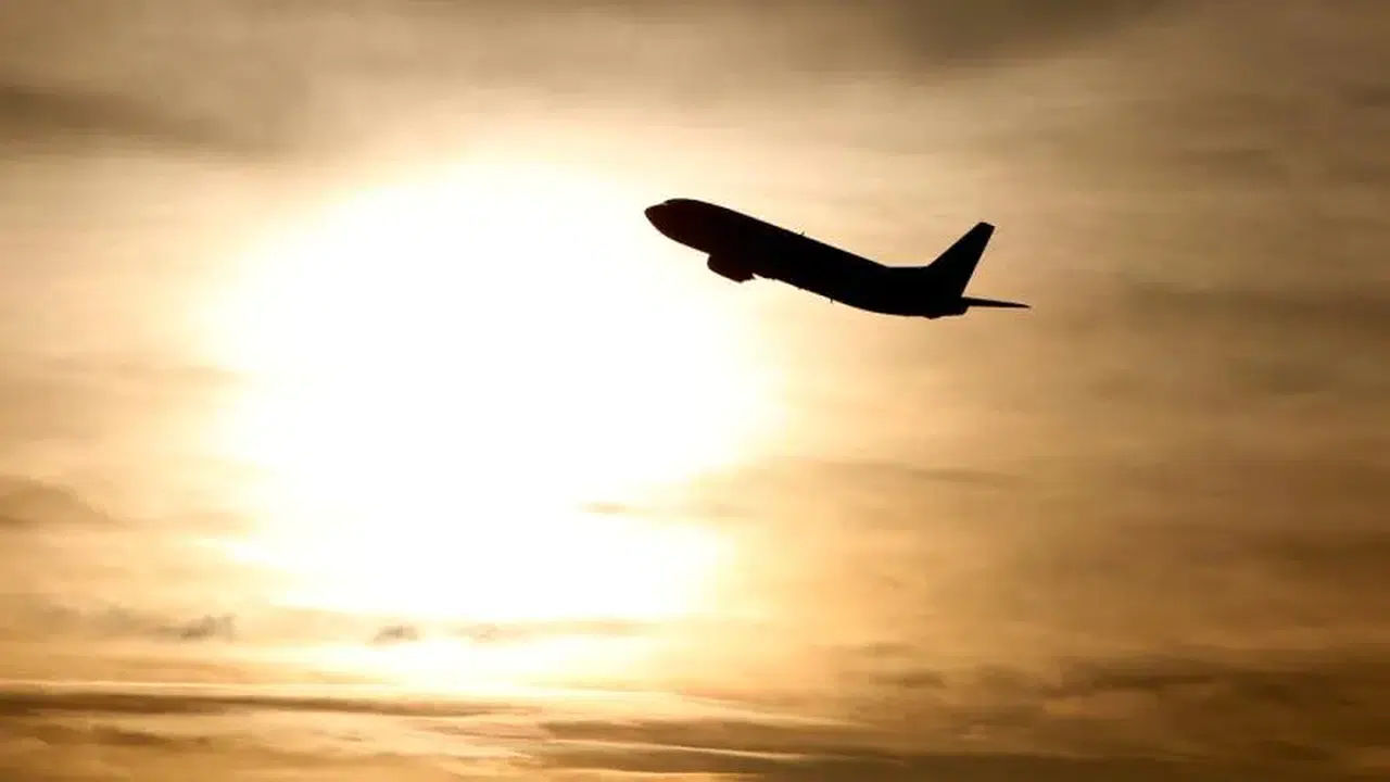 Göklerin hakimi Türkiye: Hava sahası kullanımından 33 milyar liralık dev gelir!