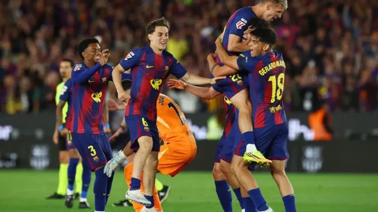 Rashford’dan Messi selamı! 14 yıllık büyü bozuldu, Barcelona şampiyon oldu
