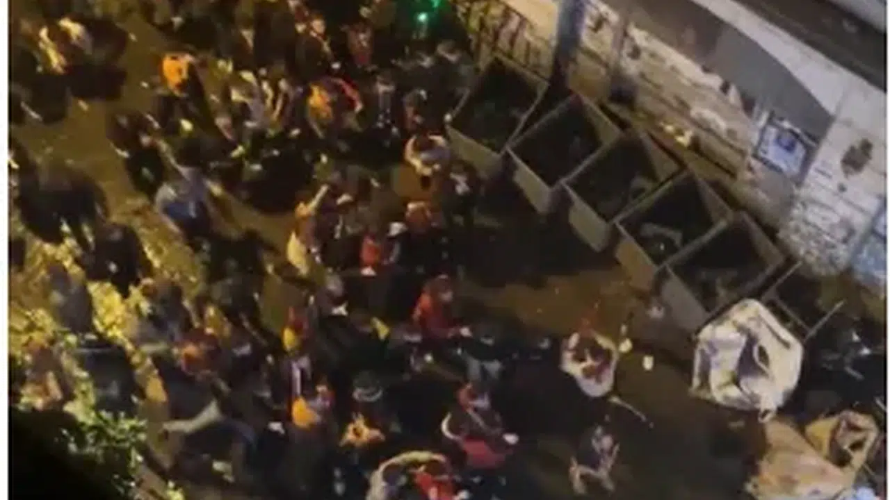 İstanbul’da tansiyon yükseldi: Şampiyonluk kutlamasına taraftar engeli!