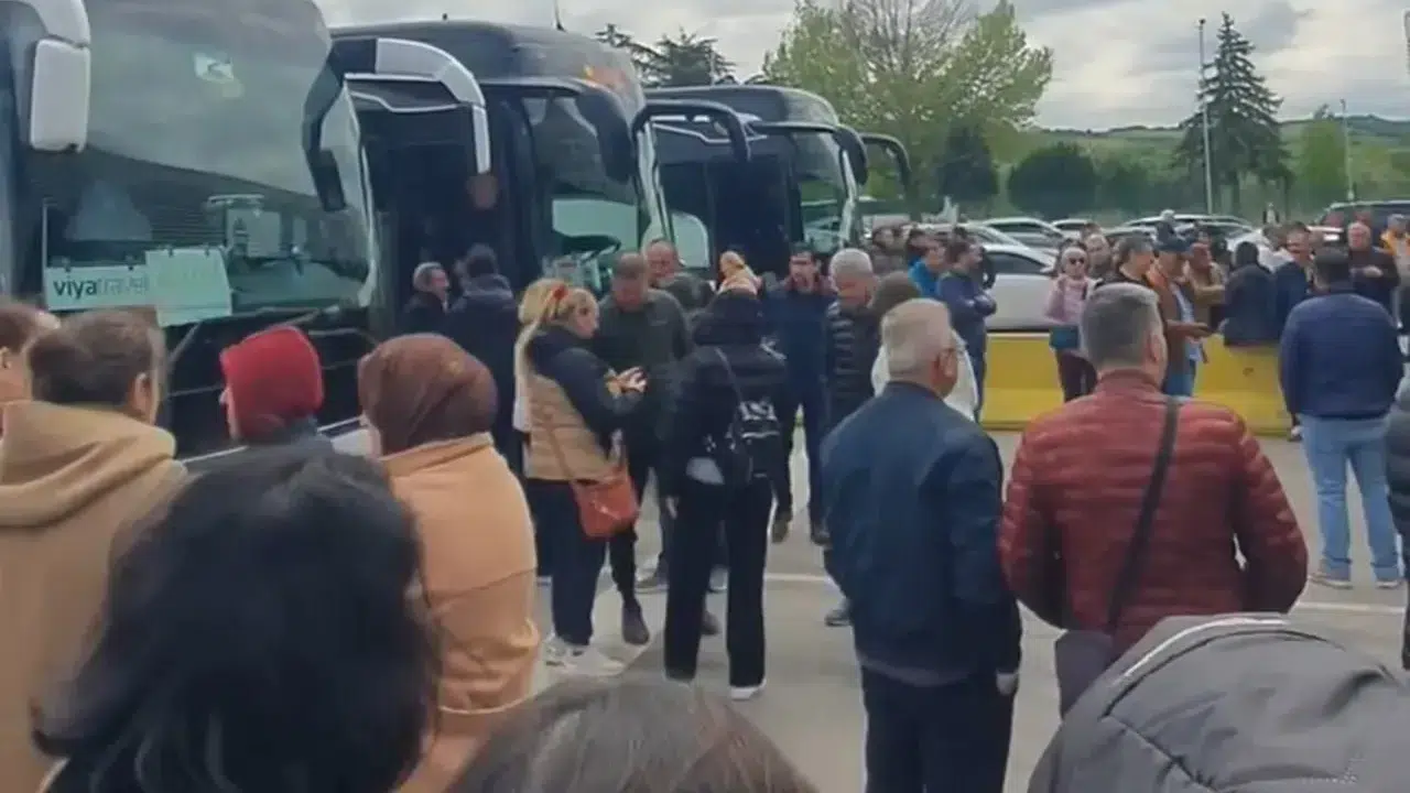 Kapıkule’de olanlar oldu! Bulgaristan tarafı kilitlendi, kuyruk şehre uzandı!