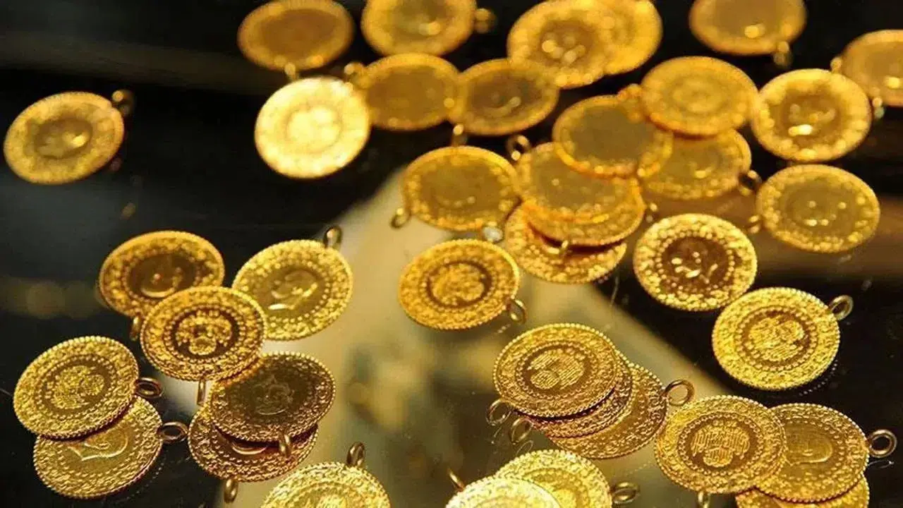 Düğün mevsimi öncesi altın yakıyor! İşte çeyrek ve yarım altında son durum
