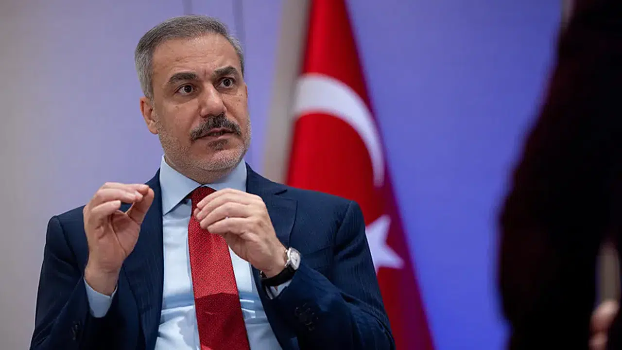 Fidan Hürmüz Boğazı için şartı açıkladı! 'Türkiye kapasitesini kullanmaya hazır'