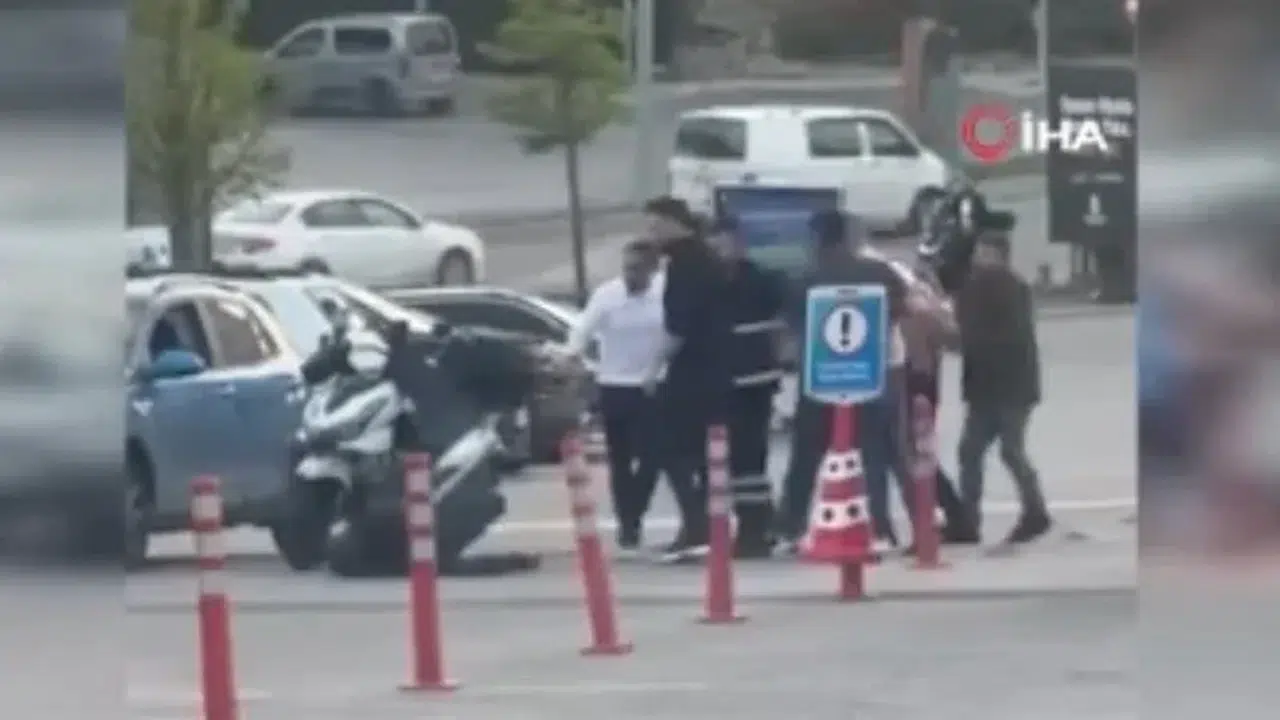 Başakşehir'de araç yıkama istasyonunda kavga: Yumruk darbesi alan sürücü bayıldı
