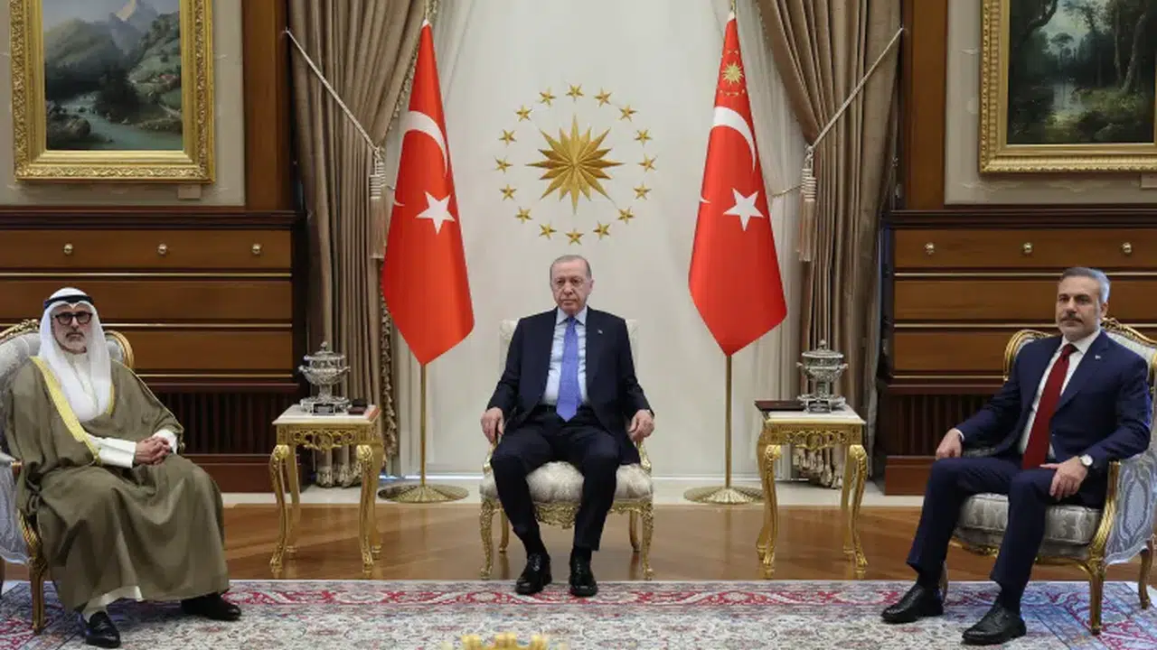 Ankara’da Körfez hattı: Cumhurbaşkanı Erdoğan Kuveytli bakanı ağırladı!