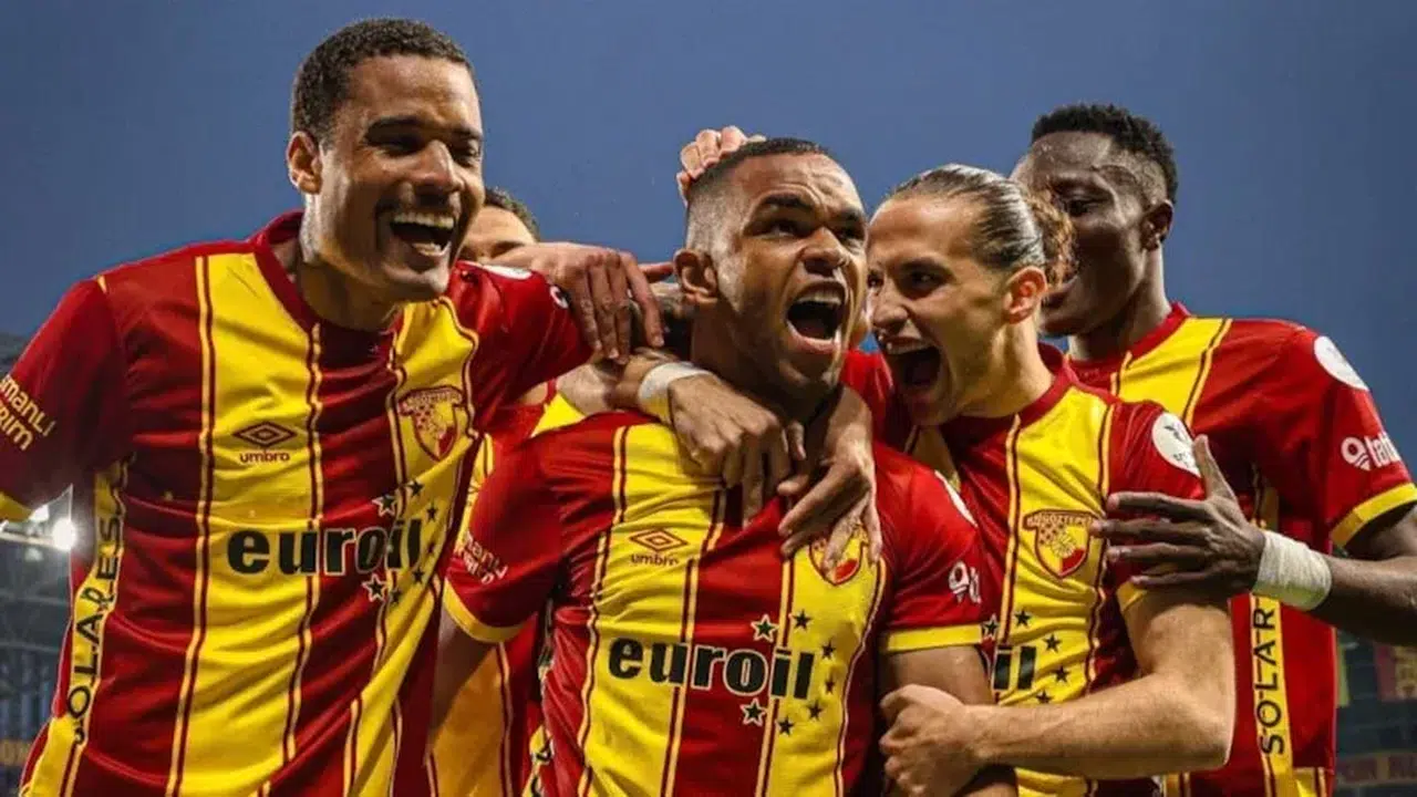 Başakşehir takıldı, Göztepe geçti! Süper Lig’de beşincilik yarışında nefes kesen final