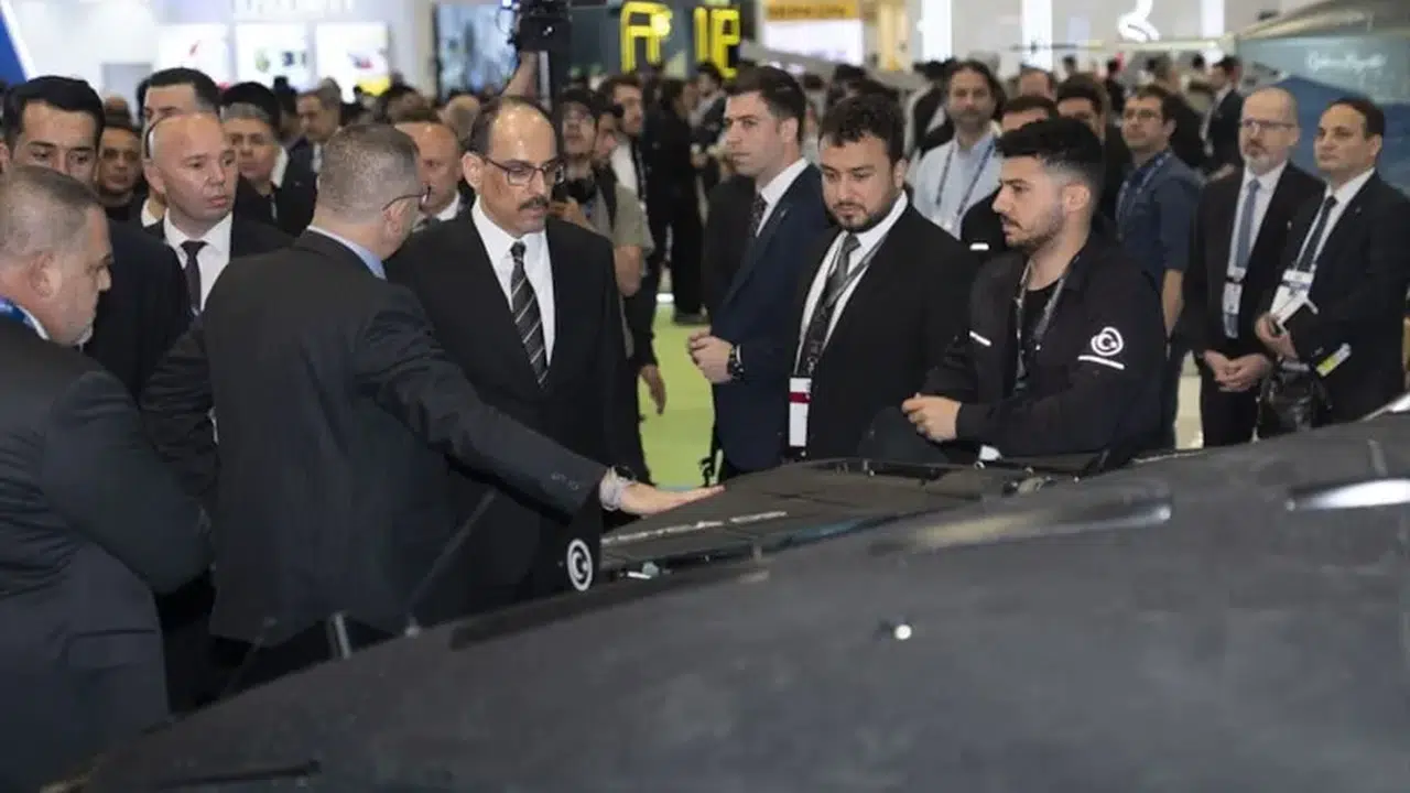 SAHA 2026’da 'milli' denetim: MİT Başkanı Kalın ve Bakan Kacır geleceğin silahlarını inceledi!