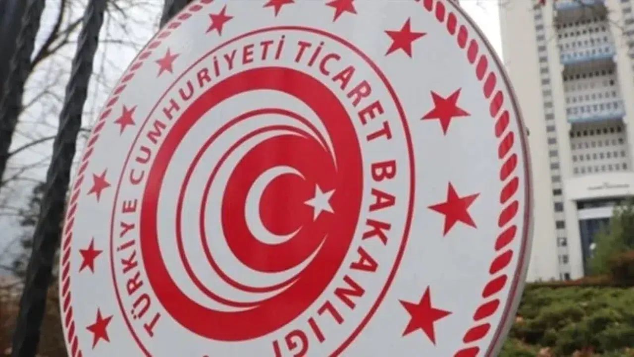 Tarabya'da insanlık sınavı! Anne ve kızını 'fakir' diye kovdular, bakanlık affetmedi