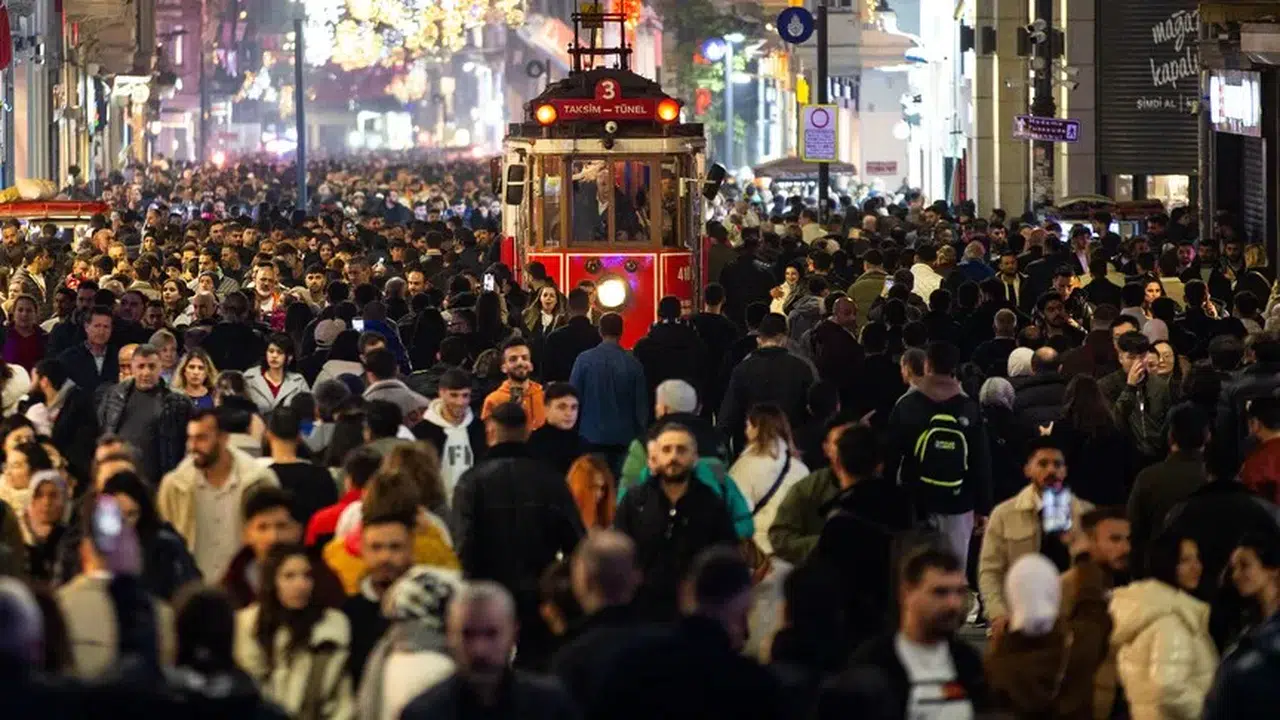 Milyonlarca kişi aynı ismi taşıyor: İşte Türkiye’nin 2025 nüfus karnesi!