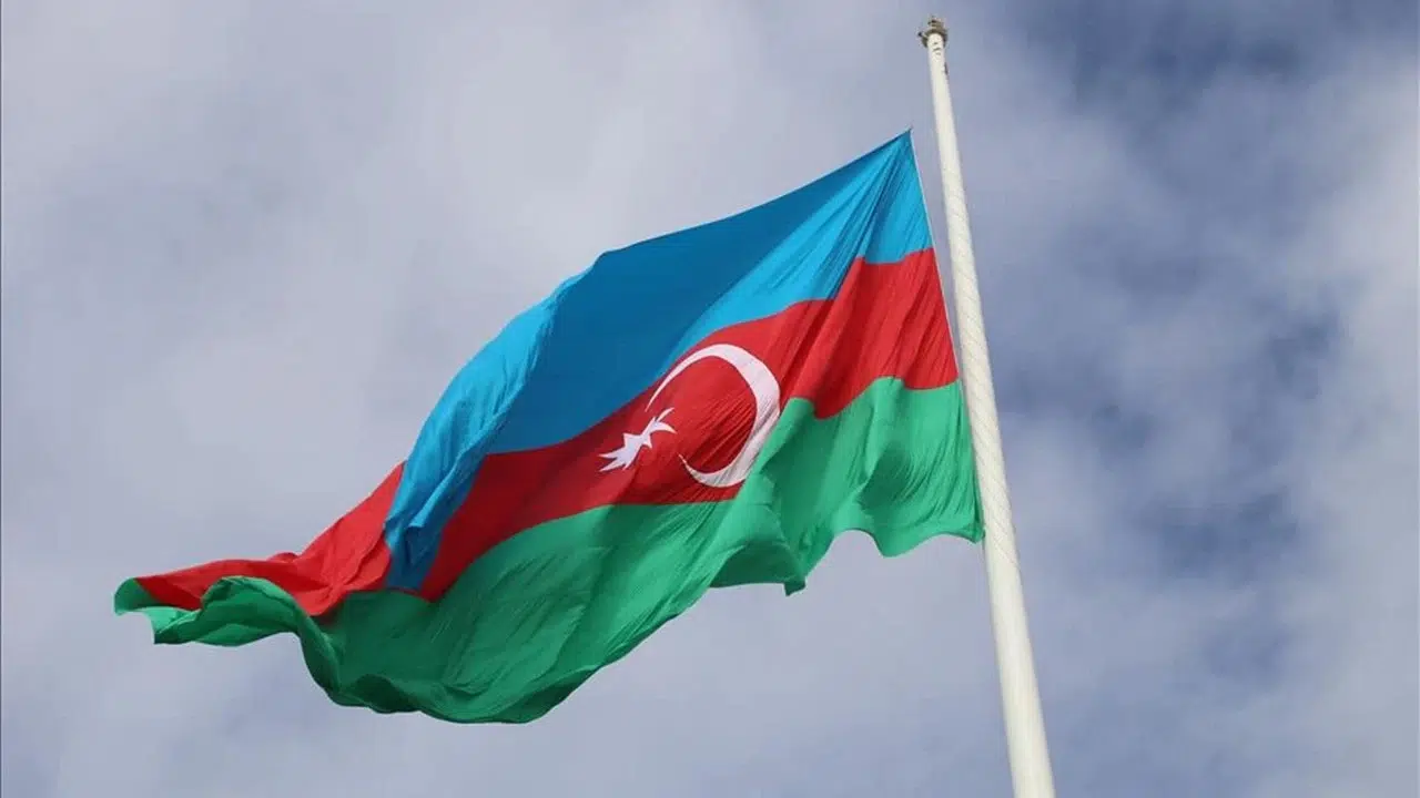 Azerbaycan'dan 10 milyar doları aşan yatırım anlaşmaları