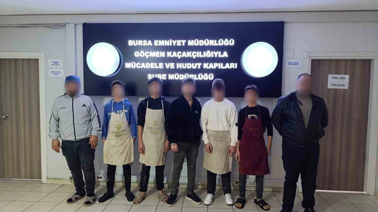 Bursa’da çocuk yaşta kaçak işçilere operasyon... Küçük eller büyük işlerde yakalandı!