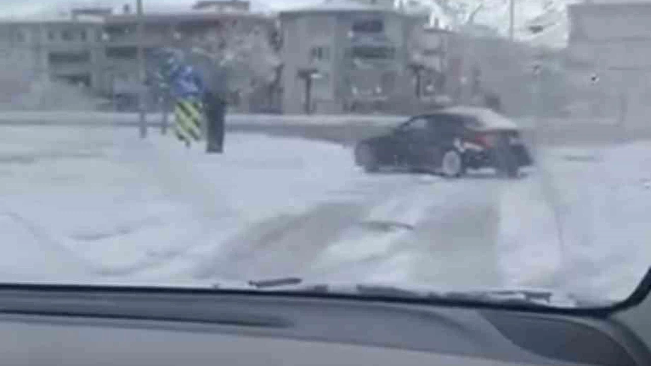 Kar yağışını fırsat bildi… Bursa’da drift yapan sürücü faciaya davetiye çıkardı!