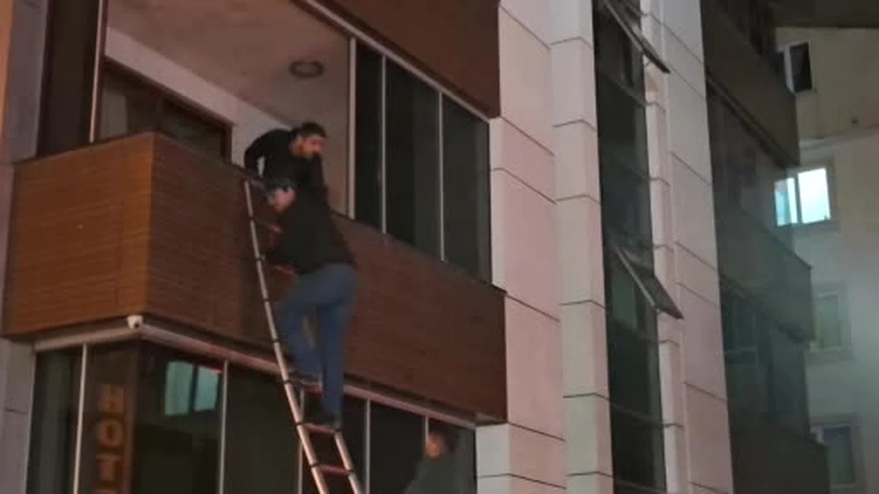 Otel yangını Bursa’yı ayağa kaldırdı: Mahsur kalanlar için nefes kesen seferberlik