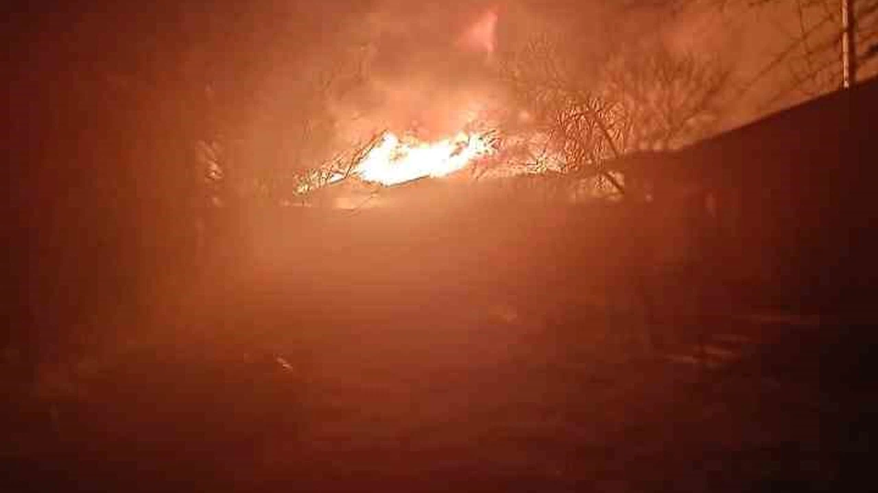 Naipyusuf Köyü’nde ev alevlere teslim oldu: Geriye sadece külleri kaldı