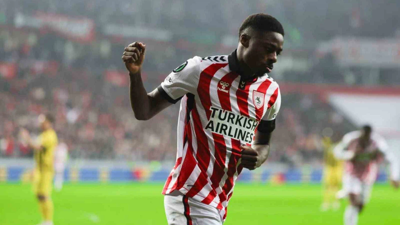 Fenerbahçe’de Musaba resmen tescillendi: Kanat rotasyonuna yeni hamle geldi