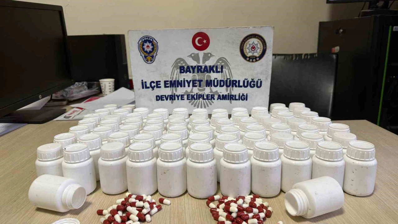 İzmir’de mezarlıkta poşet içerisinden binlerce uyuşturucu hap çıktı