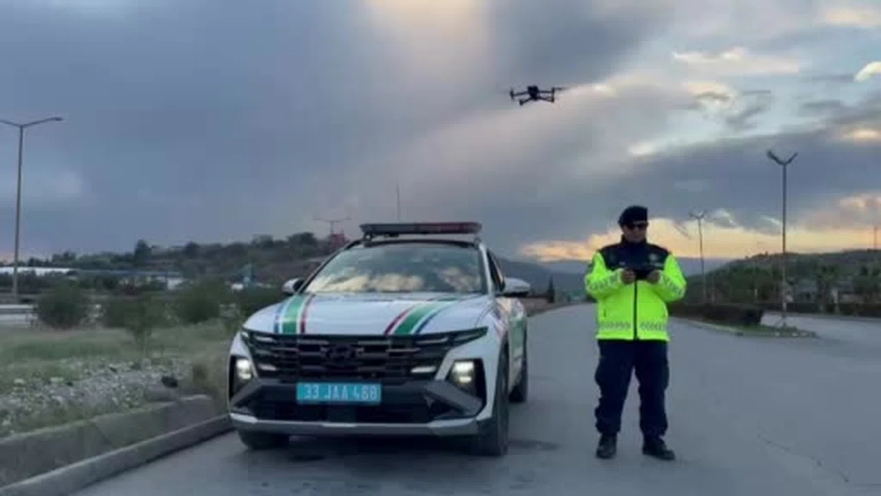 Drone takibi yakalattı: Mersin otoyolda kural ihlali yapanlara ceza yağdı!