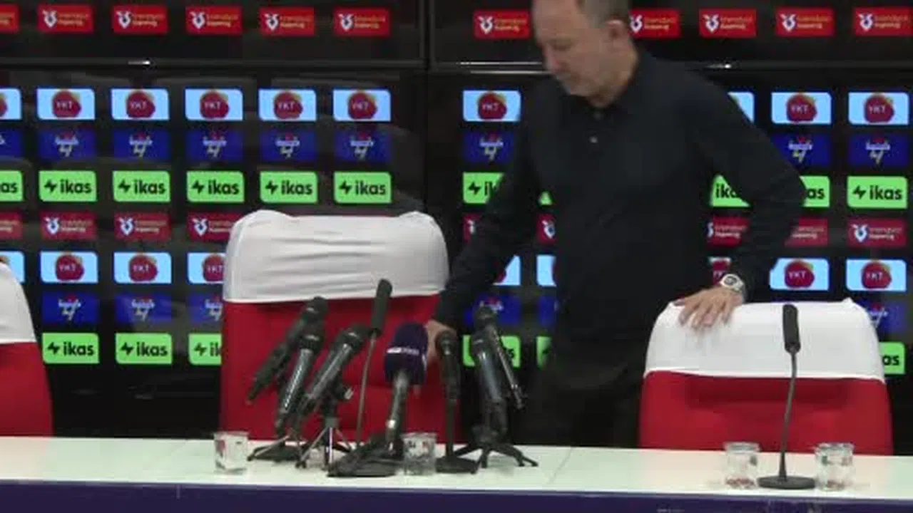 Sergen Yalçın’dan sert eleştiri: 'Kazanmak için mücadele etmek gerekir'