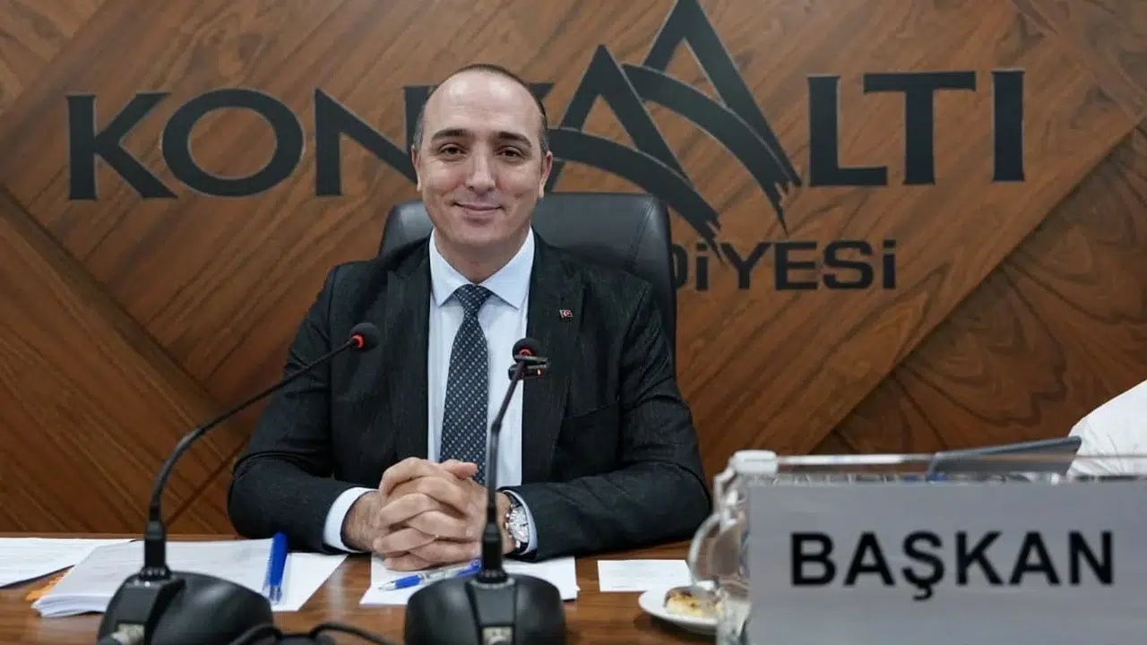 Kotan’ın meclis toplantısında CHP istifası sonrası gerginlik