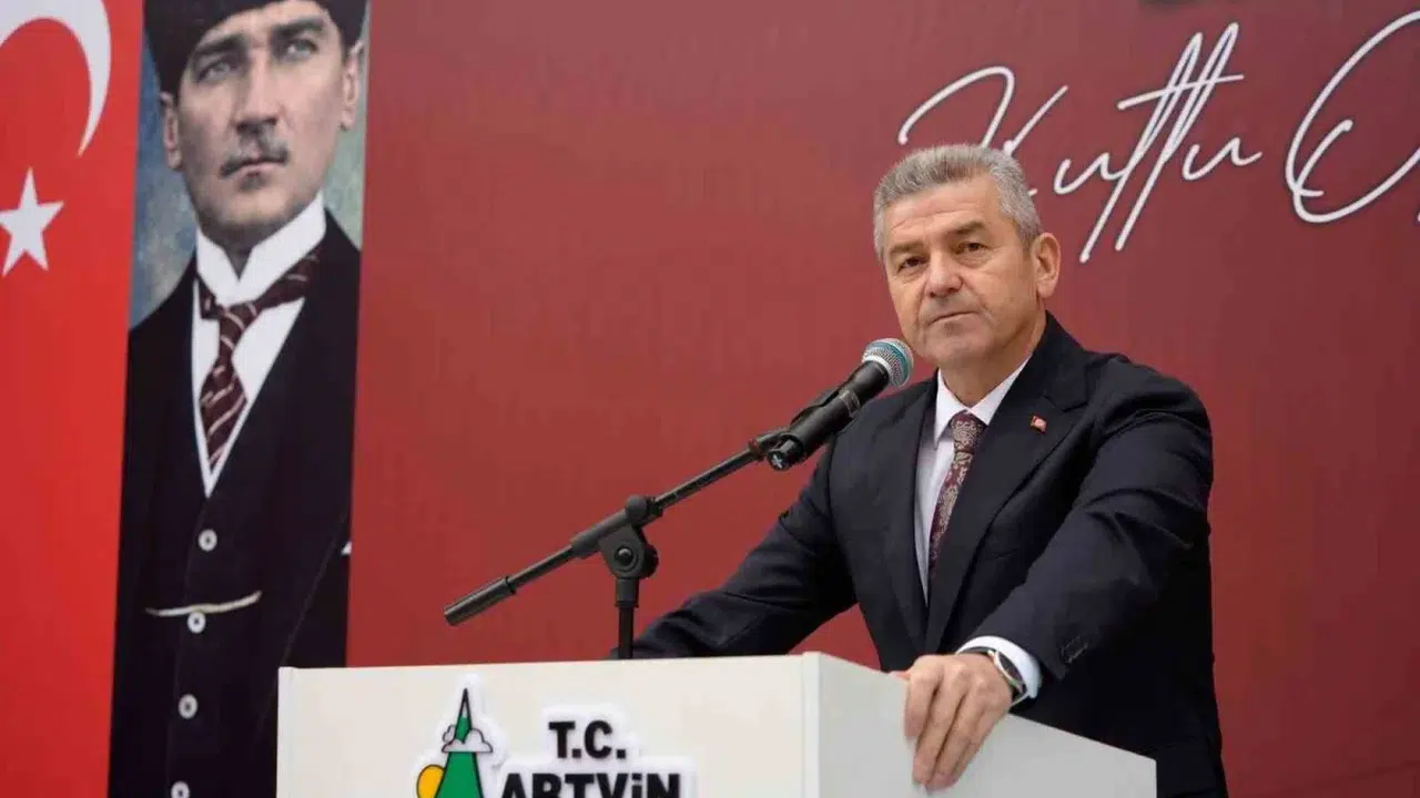 Artvin'de Cumhuriyet'in 103. yıl dönümü törenlerle kutlandı