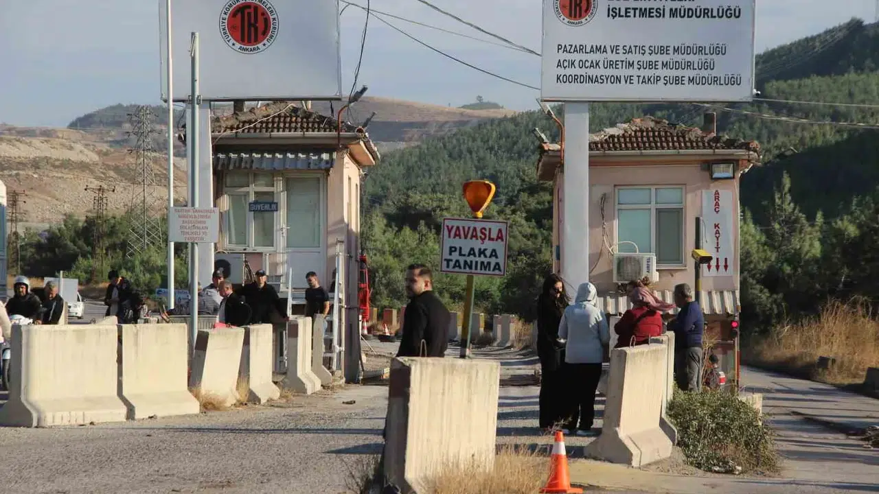 Soma'daki madende göçükte 1 işçinin cansız bedenine ulaşıldı
