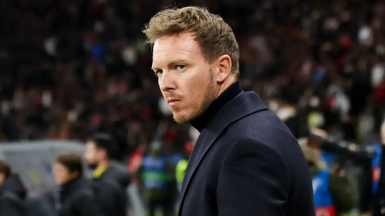 Fenerbahçe'de teknik direktör rotası çizildi: Yıldız isimler masada