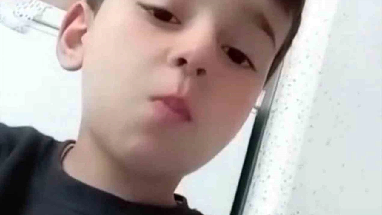 Göçük altından kurtarılan 6 yaşındaki Muhammed yaşam savaşını kaybetti