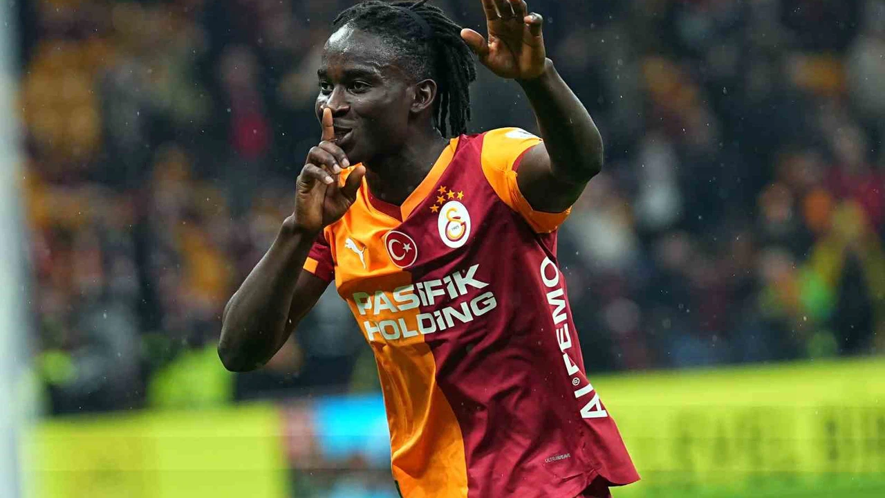 Galatasaray’da maç sonu üçlüsü Renato Nhaga’dan