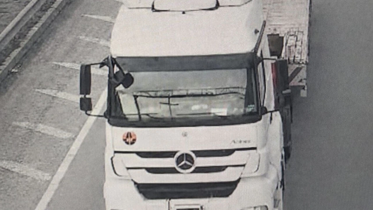 Kantardan kaçan çekiciye soğuk duş! Gizli plakaya açık ceza...