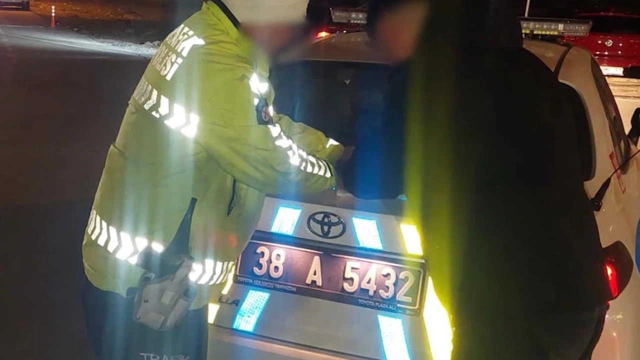 Alkolmetreyi üflemeyi reddeden sürücüye 150 bin TL para cezası