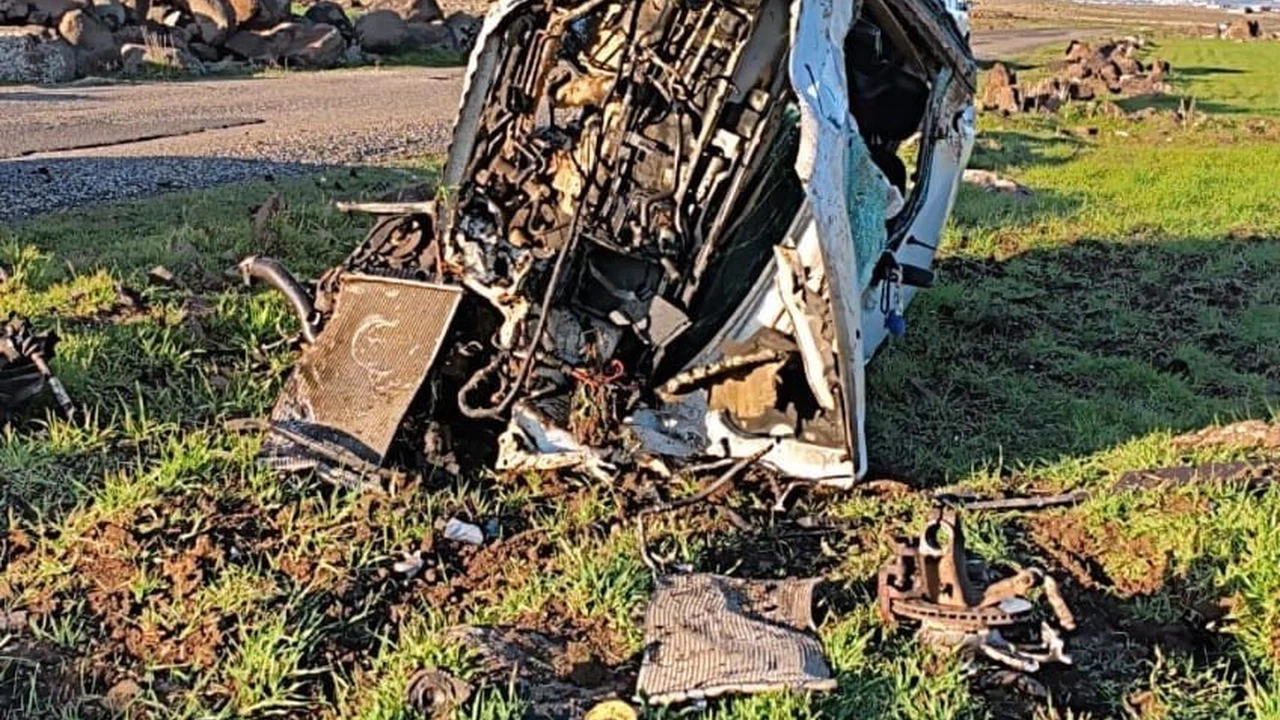 Kaza yapan akrabalarının yanına giderken kaza yaptılar: 3 yaralı