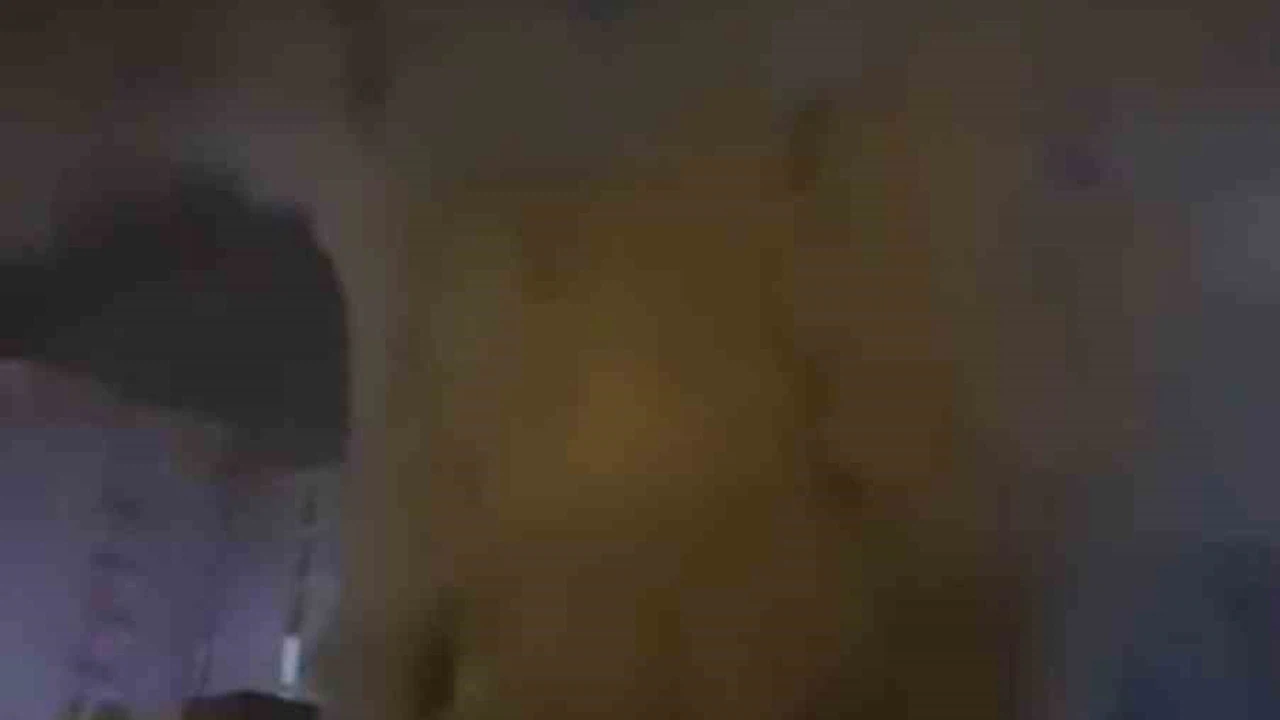 Mardin’de mobilya döşemecisinde çıkan yangın söndürüldü