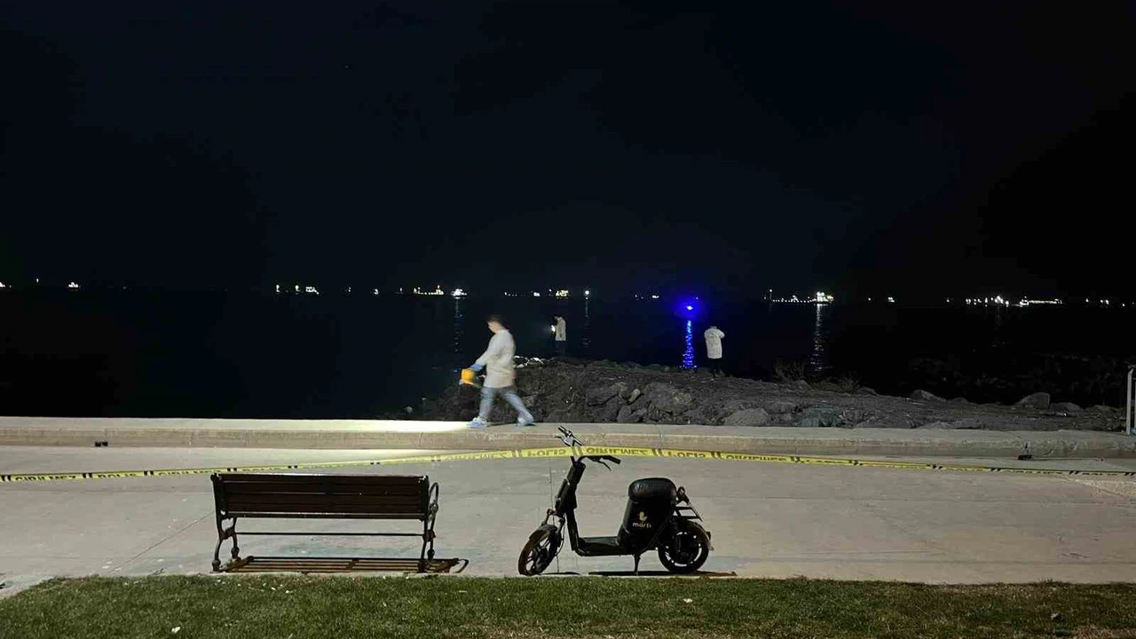 Zeytinburnu sahilinde denizde anne ve kızın cesedi bulundu