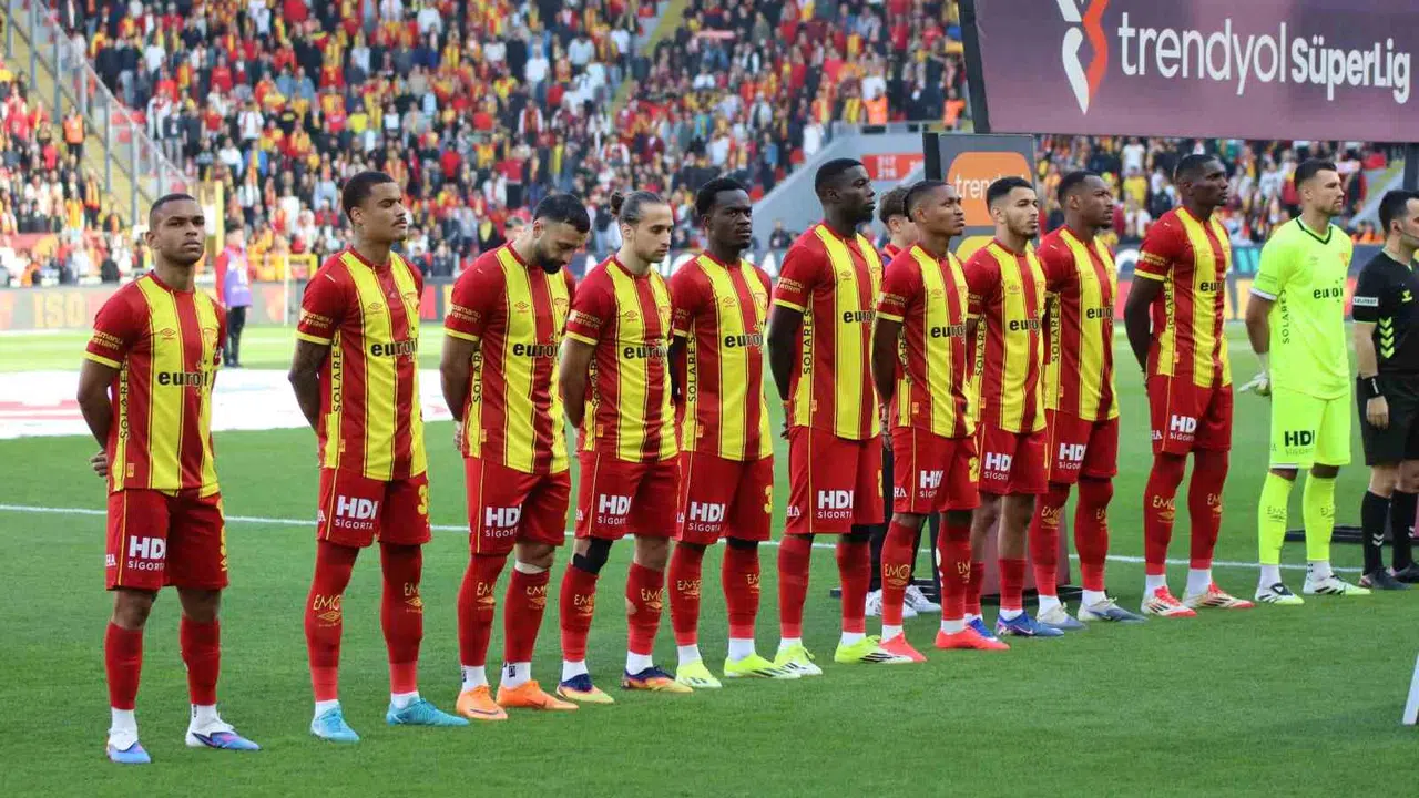 Göztepe savunmasıyla devleşti: Avrupa yolunda rakiplerine geçit vermiyor