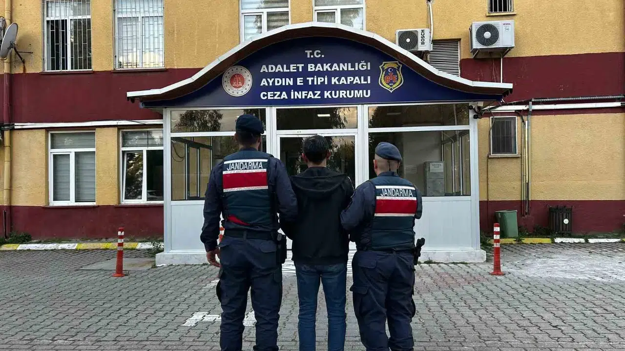 Çine'de zehir tacirlerine jandarma darbesi: Alışveriş sırasında kıskıvrak yakalandılar