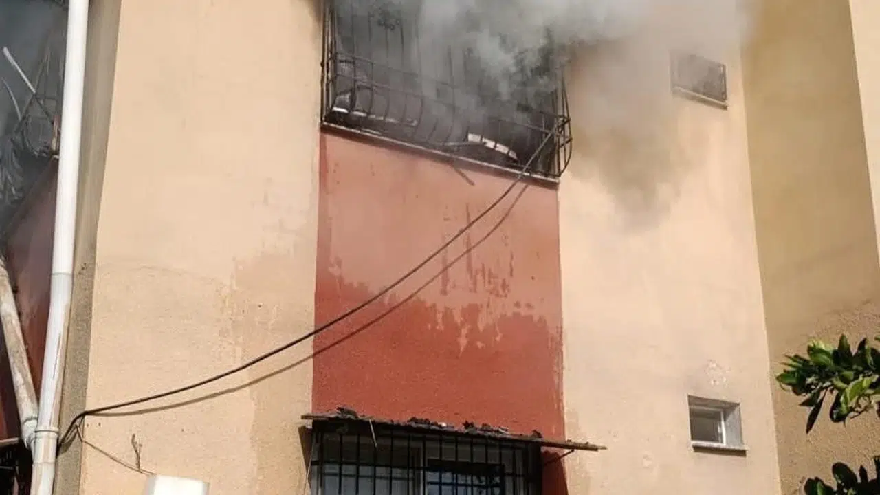 Hatay’da korku dolu anlar: Alevler apartmanı sarmadan söndürüldü