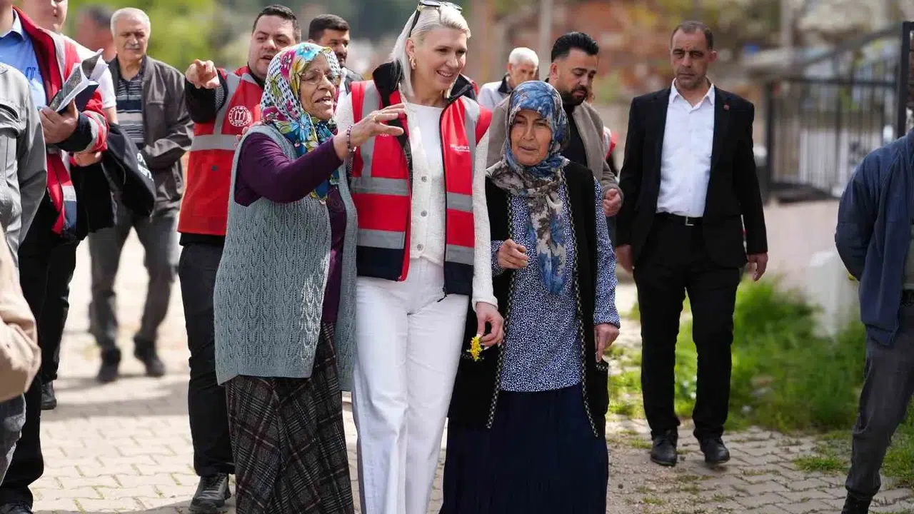 Bilecik'te hizmet seferberliği: Başkan Subaşı mahallelinin yüzünü güldürdü