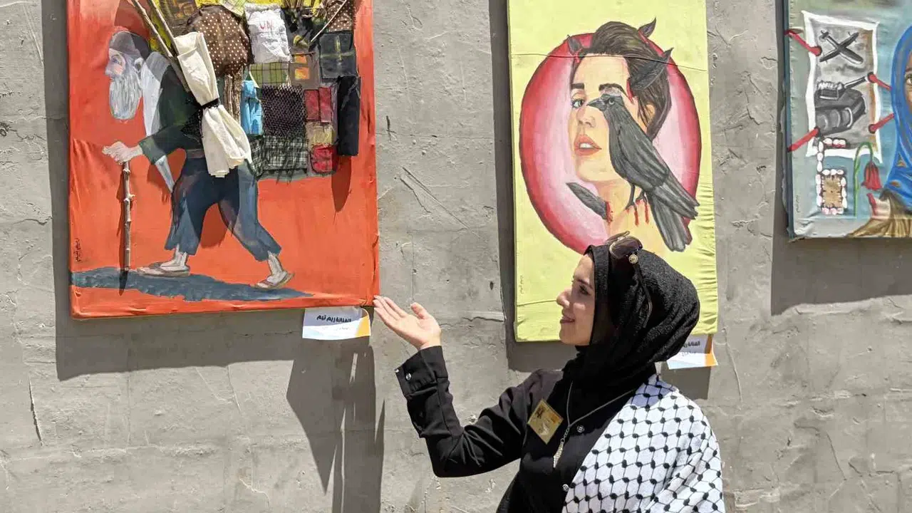 Gazze’nin yıkıntıları arasında bir çığlık: 64 sanatçı savaşın izlerini tuvale döktü