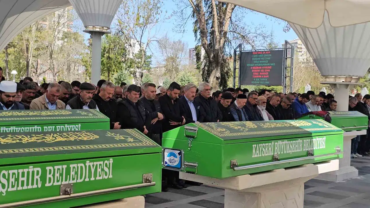 Kayseri'de kanlı hesaplaşma: Tartıştığı şahıs tarafından vurulan Mustafa Demir son yolculuğuna uğurlandı