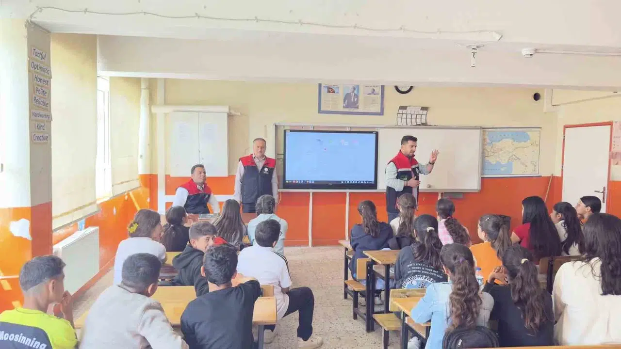 Cizre’de minik tüketicilere gıda dersi: İsrafı önlemek için tarladan sofraya bilinçli yolculuk